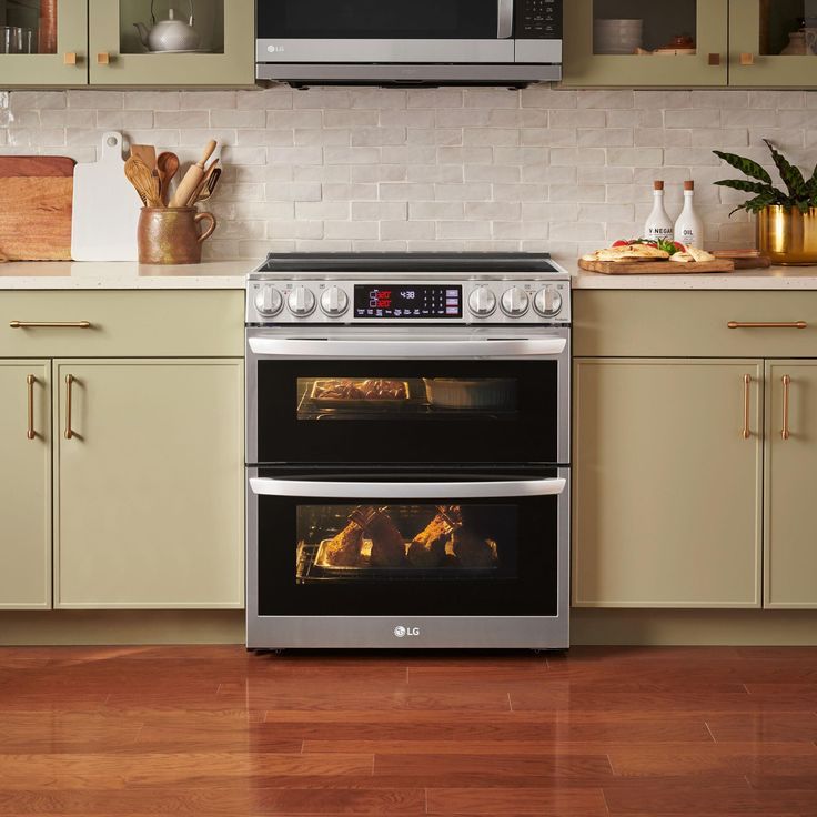 Explore the inner workings of ovens