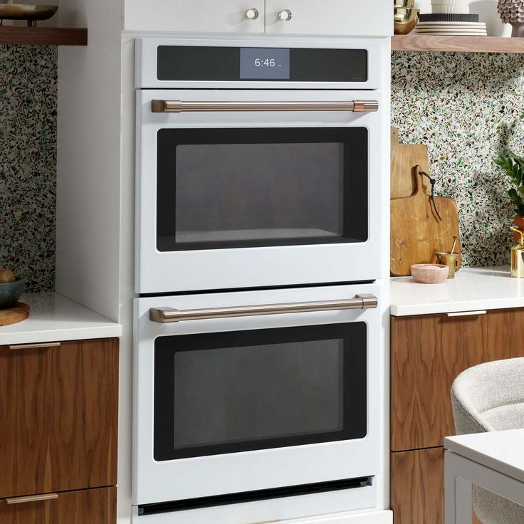 Learn about ovens that turn off automatically